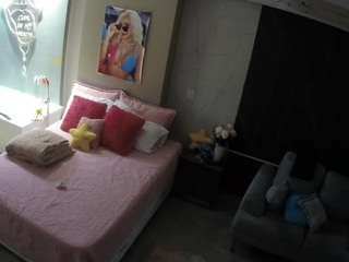 voyeurcam-casa-salsa-bedroom-3
