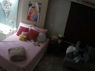 voyeurcam-casa-salsa-bedroom-3
