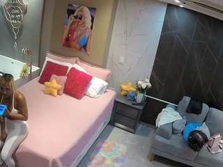 voyeurcam-casa-salsa-bedroom-3