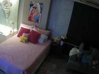 voyeurcam-casa-salsa-bedroom-3