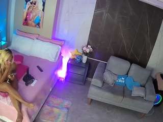 voyeurcam-casa-salsa-bedroom-3