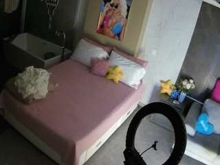 voyeurcam-casa-salsa-bedroom-3