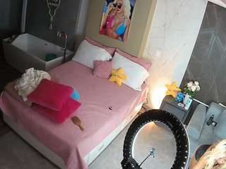 voyeurcam-casa-salsa-bedroom-3