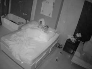 voyeurcam-casa-salsa-bedroom-3
