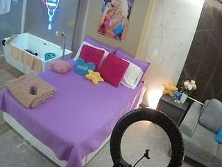 voyeurcam-casa-salsa-bedroom-3