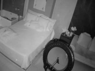 voyeurcam-casa-salsa-bedroom-3
