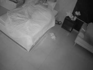 voyeurcam-casa-salsa-bedroom-3