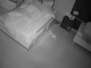 voyeurcam-casa-salsa-bedroom-3