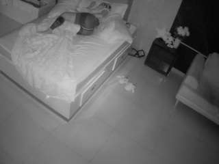voyeurcam-casa-salsa-bedroom-3