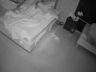 voyeurcam-casa-salsa-bedroom-3