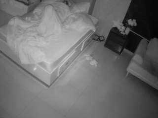 voyeurcam-casa-salsa-bedroom-3