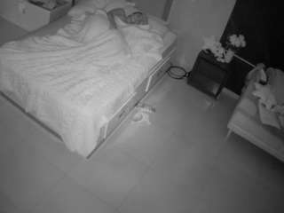 voyeurcam-casa-salsa-bedroom-3 camsoda