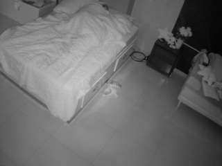 voyeurcam-casa-salsa-bedroom-3 camsoda