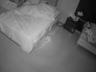 voyeurcam-casa-salsa-bedroom-3