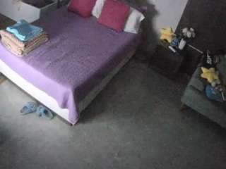 voyeurcam-casa-salsa-bedroom-3