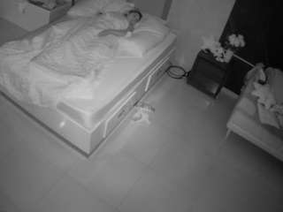 voyeurcam-casa-salsa-bedroom-3
