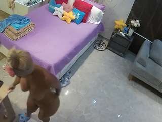 voyeurcam-casa-salsa-bedroom-3