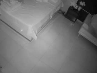 voyeurcam-casa-salsa-bedroom-3