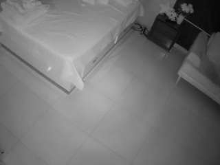 voyeurcam-casa-salsa-bedroom-3