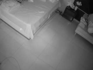 voyeurcam-casa-salsa-bedroom-3