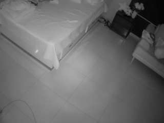 voyeurcam-casa-salsa-bedroom-3