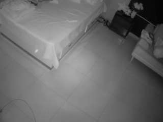 voyeurcam-casa-salsa-bedroom-3