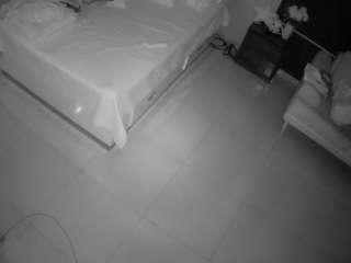 voyeurcam-casa-salsa-bedroom-3
