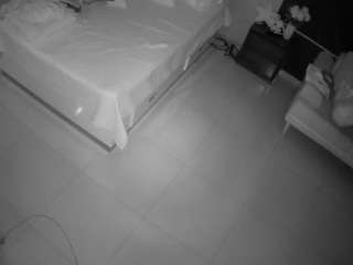 voyeurcam-casa-salsa-bedroom-3
