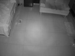 voyeurcam-casa-salsa-bedroom-3