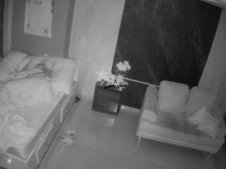 voyeurcam-casa-salsa-bedroom-3