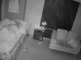 voyeurcam-casa-salsa-bedroom-3
