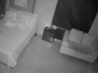 voyeurcam-casa-salsa-bedroom-3