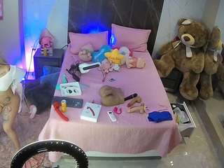 voyeurcam-casa-salsa-bedroom-3