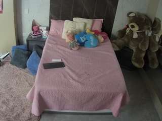 voyeurcam-casa-salsa-bedroom-3