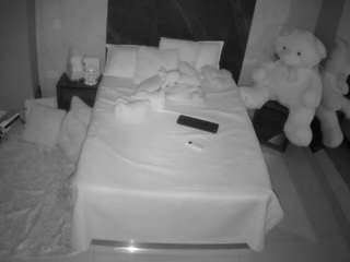 voyeurcam-casa-s... Live Webcam on CamSoda