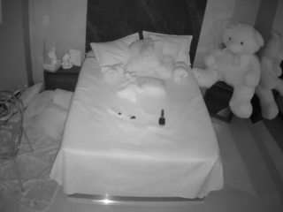 voyeurcam-casa-salsa-bedroom-3