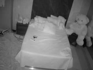 voyeurcam-casa-salsa-bedroom-3