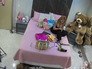 voyeurcam-casa-salsa-bedroom-3