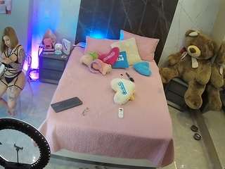 voyeurcam-casa-salsa-bedroom-3