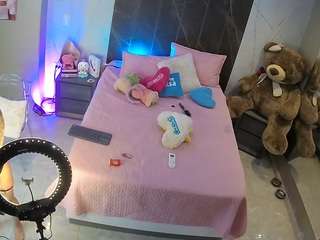 voyeurcam-casa-salsa-bedroom-3