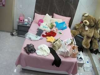 voyeurcam-casa-salsa-bedroom-3