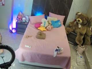 voyeurcam-casa-salsa-bedroom-3
