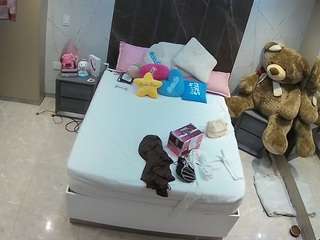 voyeurcam-casa-salsa-bedroom-3