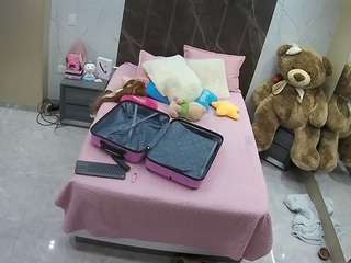 voyeurcam-casa-salsa-bedroom-3