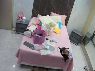 voyeurcam-casa-salsa-bedroom-3