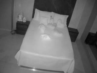 voyeurcam-casa-salsa-bedroom-3