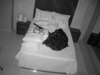 voyeurcam-casa-salsa-bedroom-3