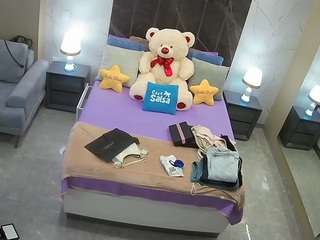 voyeurcam-casa-salsa-bedroom-3