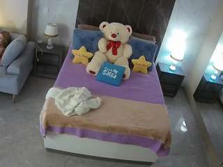 voyeurcam-casa-salsa-bedroom-3