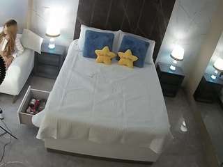 voyeurcam-casa-salsa-bedroom-3